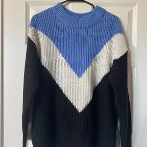 H&M Divided colorblock sweater — size medium